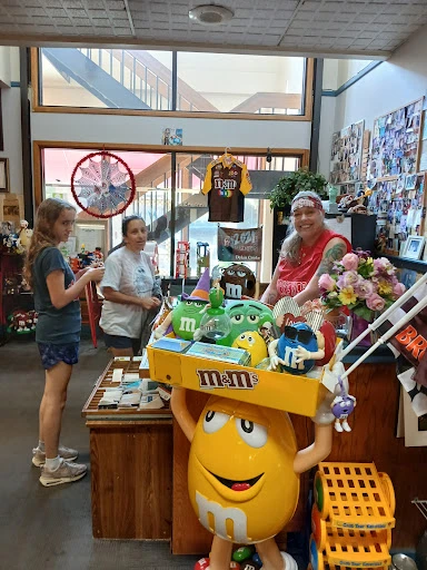 M & M Family Diner photo 3