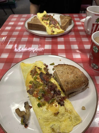 M & M Family Diner photo 6